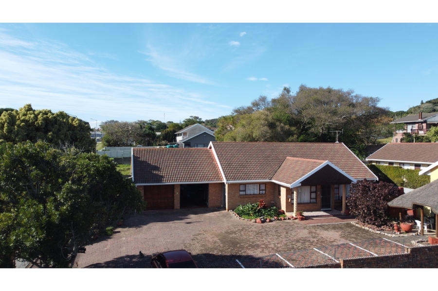9 Bedroom Property for Sale in East Bank Eastern Cape